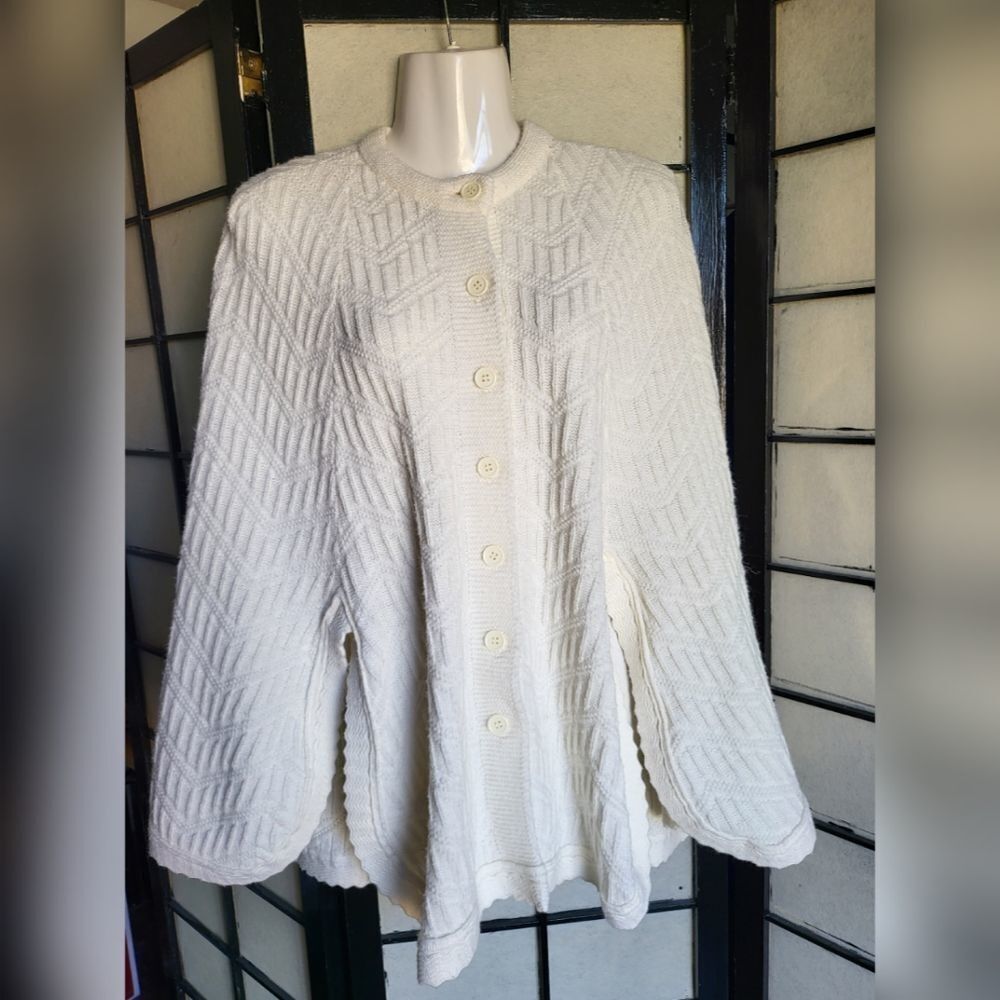 Vintage Circle Cape